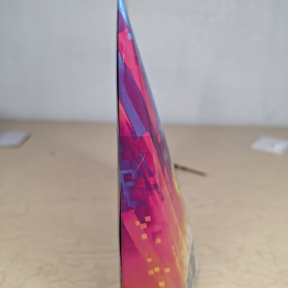 Beyblade Burst Quadstrike Ultimate Evo Valtryek V8 and Divine Xcalius X8 Spinnin - Picture 5 of 5